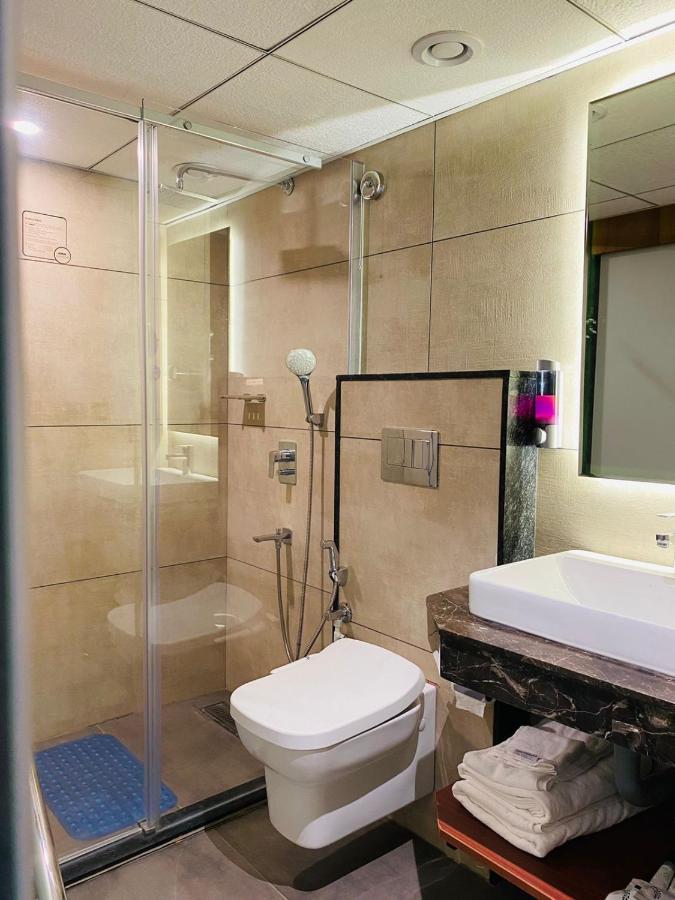 Royal Plaza Suites By Rak Rooms, Mangaluru Екстериор снимка