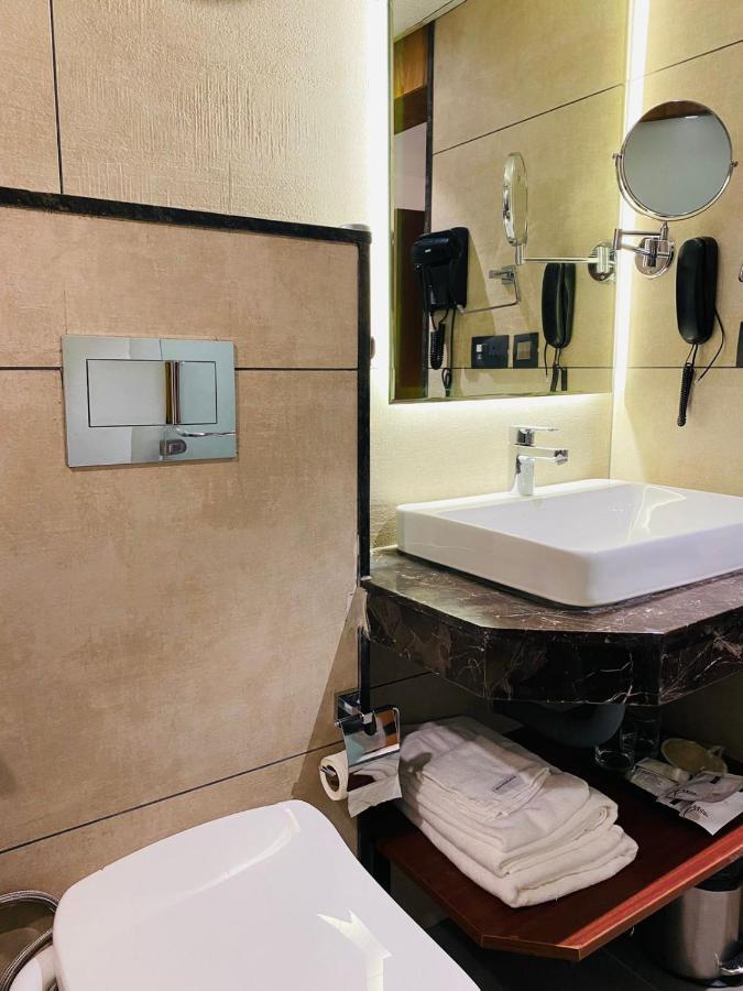 Royal Plaza Suites By Rak Rooms, Mangaluru Екстериор снимка