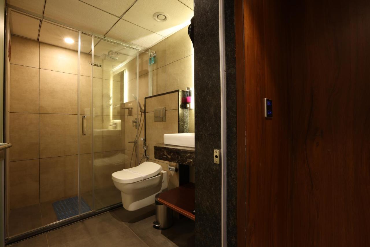 Royal Plaza Suites By Rak Rooms, Mangaluru Екстериор снимка