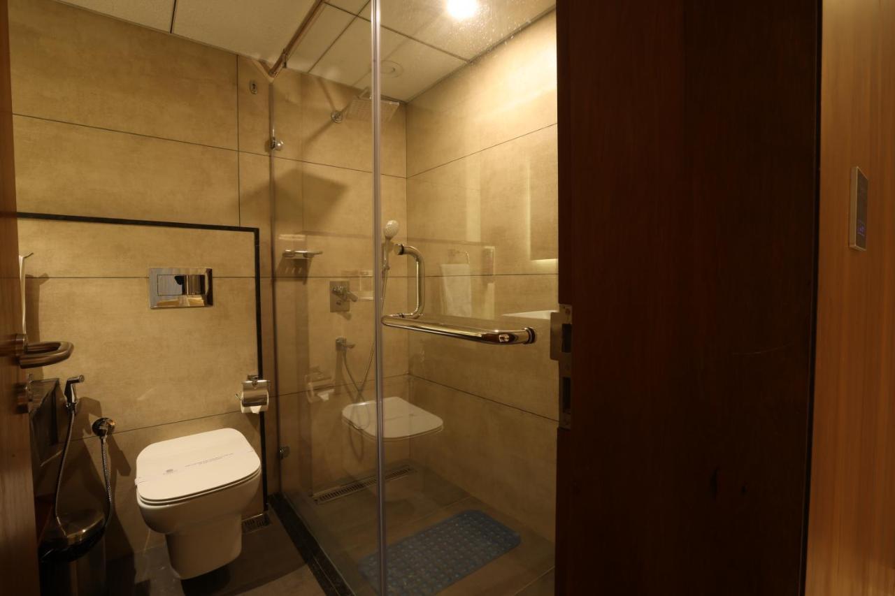 Royal Plaza Suites By Rak Rooms, Mangaluru Екстериор снимка